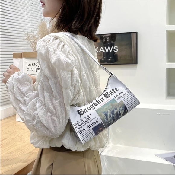 Handbag - Picture 2 of 7